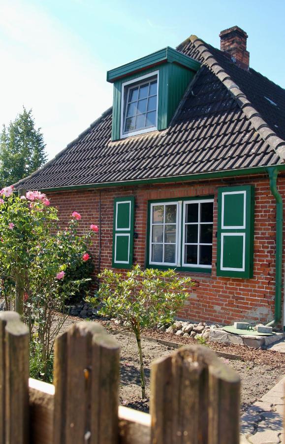 Gemuetliches Landhaus In Harmsdorf Exterior photo